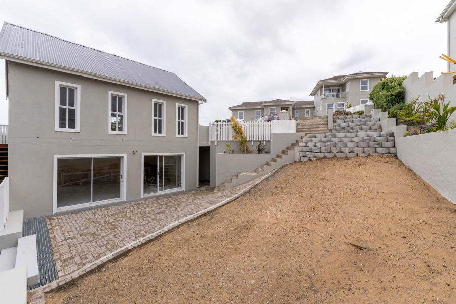 4 Bedroom Property for Sale in Hunters Home Western Cape